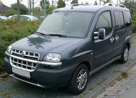 Fiat Doblo front 20071002.jpg